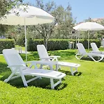 Vacanze Mare Nostrum - In Front Of The With Pool *