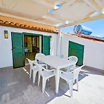 Vacanze Mare Nostrum - In Front Of The With Pool Tatil Evi *