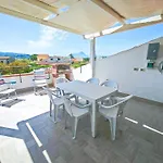 Tatil Evi Vacanze Mare Nostrum - In Front Of The With Pool Campofelice Di Roccella