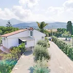 Vacanze Mare Nostrum - In Front Of The With Pool Campofelice Di Roccella