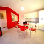 Tatil Evi Vacanze Mare Nostrum - In Front Of The With Pool Campofelice Di Roccella