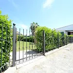 Tatil Evi Vacanze Mare Nostrum - In Front Of The With Pool *