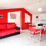 Vacanze Mare Nostrum - In Front Of The With Pool Tatil Evi Campofelice Di Roccella