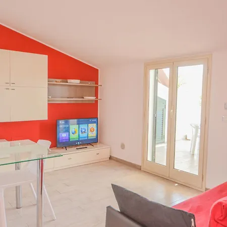 Vacanze Mare Nostrum - In Front Of The With Pool * Campofelice Di Roccella