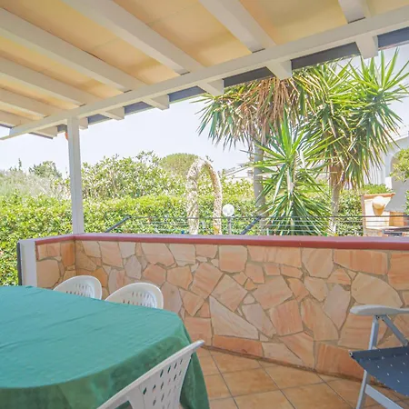 Vacanze Mare Nostrum - In Front Of The With Pool