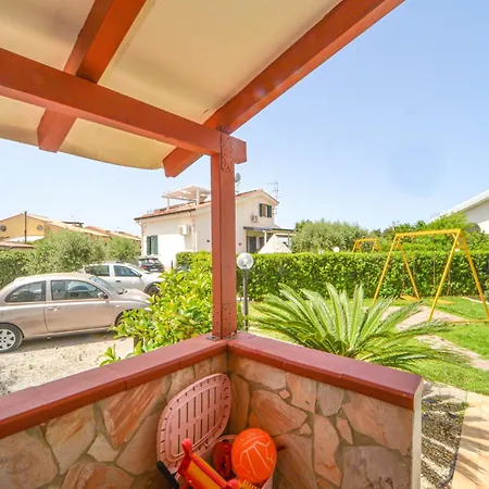 Vacanze Mare Nostrum - In Front Of The With Pool Campofelice Di Roccella